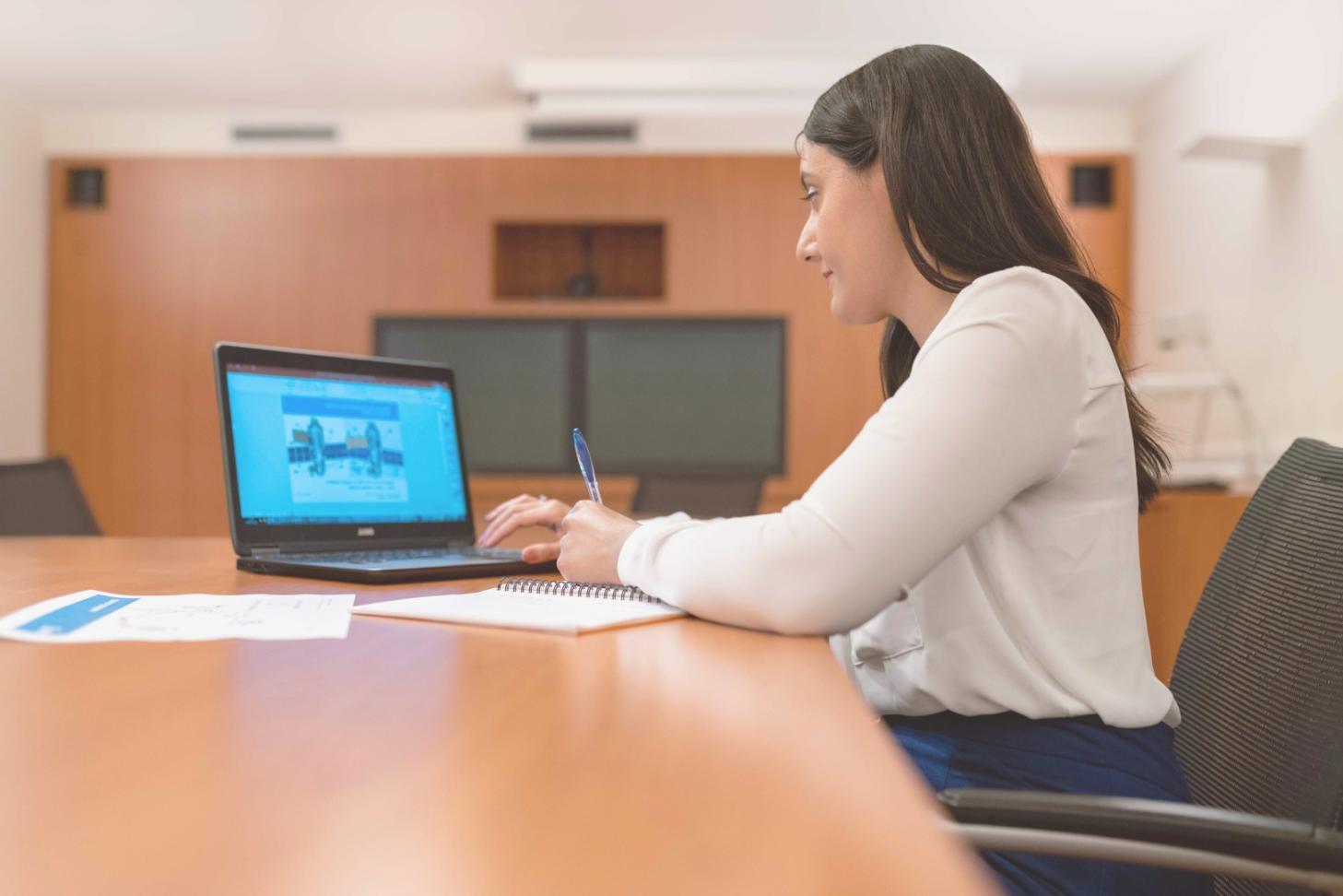 Configuration technique optimisée pour la formation en finance